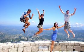 Montenegro Hostel B&b Budva
